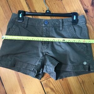 Gramicci brown hiking shorts